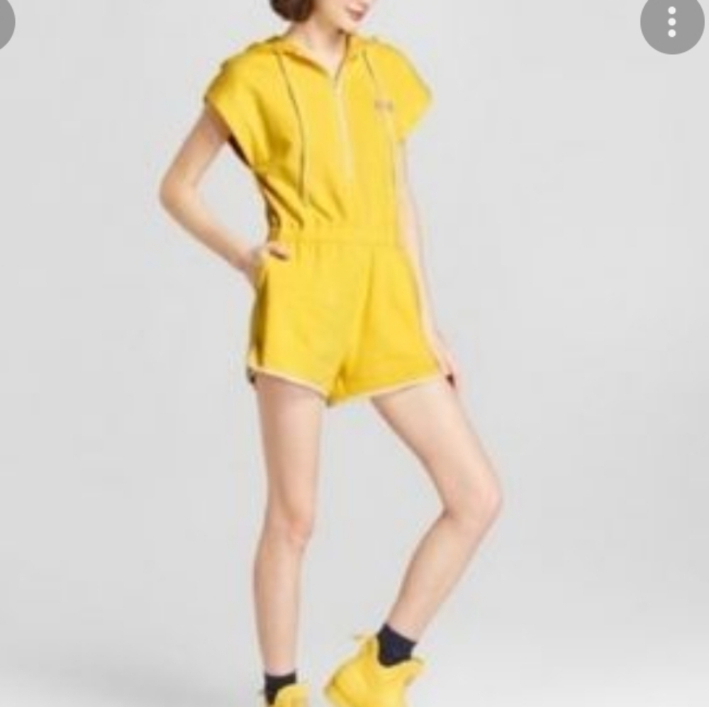Hunter for target yellow 3/4 zip front hooded romper